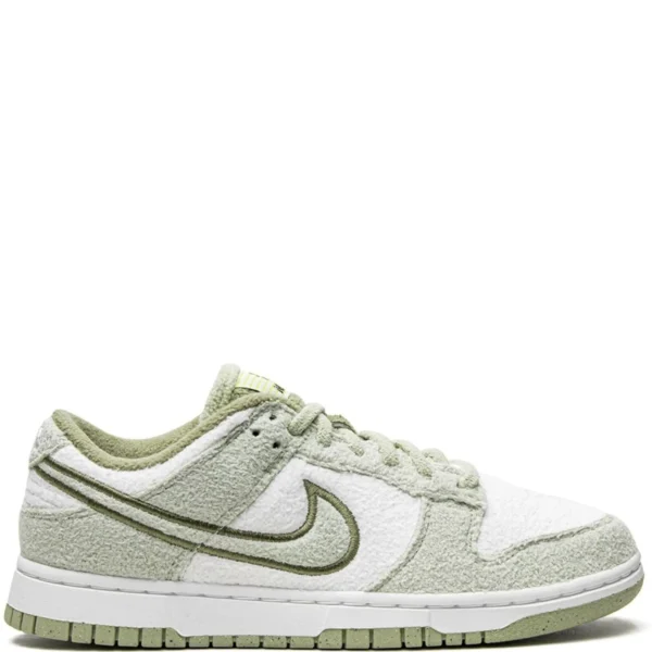 Nike Dunk Low SE "Fleece Pack - Honeydew"